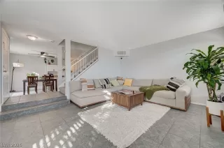 Photo #4: 2760649 Listing 