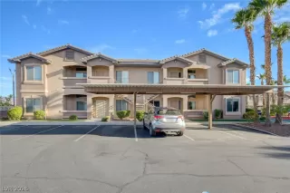 Photo #2: 2760650 Listing