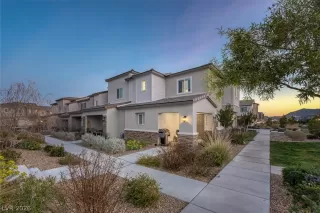 Photo #2: 2760713 Listing 