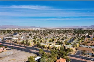 Photo #2: 2760719 Listing 