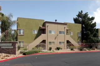 Photo #3: 2760719 Listing 