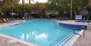 Photo #3: 2760721 Listing 