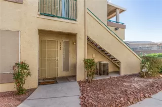 Photo #1: 2760740 Listing