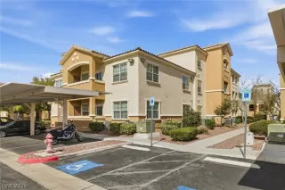 Photo #4: 2760792 Listing 