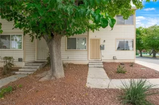 Photo #1: 2760839 Listing