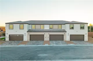 Photo #1: 2760875 Listing