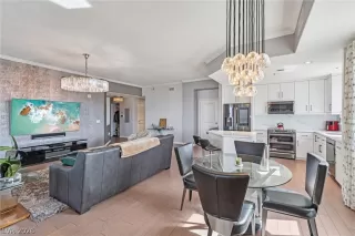 Photo #6: 2760892 Listing 