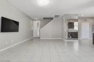 Photo #4: 2760895 Listing 