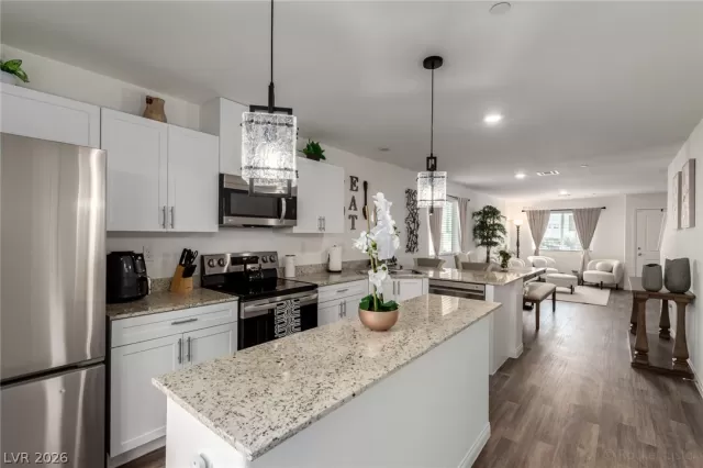 MLS: 2760925 Condo For Sale