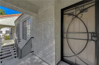 Photo #4: 2760930 Listing 