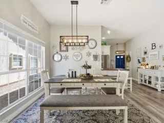 Photo #1: 2760985 Listing 