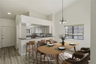 Photo #1: 2761086 Listing 