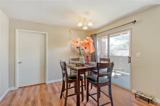 Photo #3: 2761098 Listing 