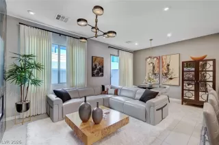 Photo #6: 2761128 Listing 