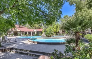 Photo #4: 2761148 Listing 