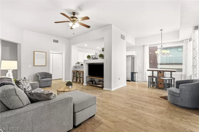 MLS: 2761154 Condo For Sale