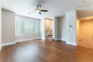 Photo #1: 2761194 Listing 