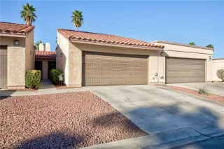 Photo #1: 2761240 Listing