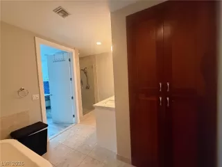 Photo #1: 2761260 Listing 