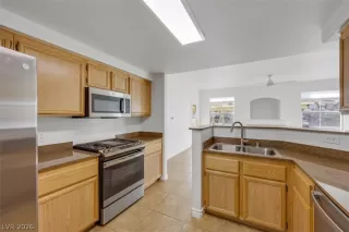 Photo #4: 2761265 Listing 