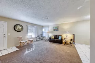 Photo #3: 2761285 Listing 