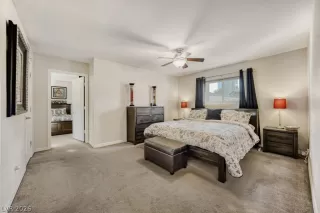 Photo #5: 2761289 Listing 