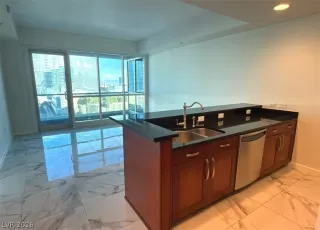 Photo #4: 2761315 Listing 