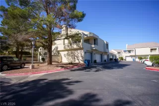 More Details about MLS # 2761358 : 2753 LODESTONE DRIVE