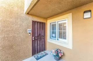 Photo #2: 2761375 Listing 