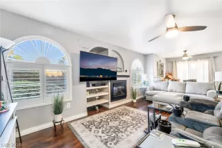 Photo #5: 2761375 Listing 