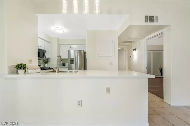 MLS: 2761493 Condo For Sale