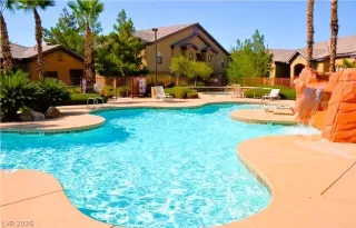 Photo #2: 2761534 Listing 