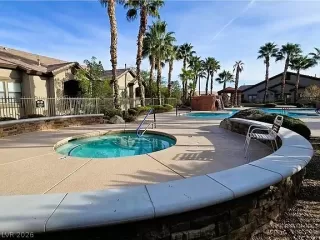 Photo #3: 2761534 Listing 