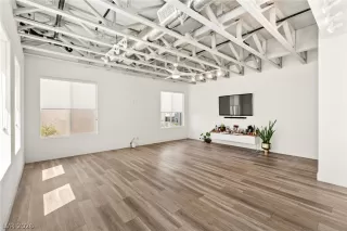 Photo #6: 2761553 Listing 