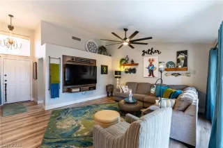 Photo #6: 2761582 Listing 