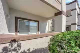 Photo #2: 2761593 Listing 