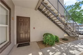 Photo #3: 2761593 Listing 