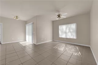 Photo #4: 2761593 Listing 