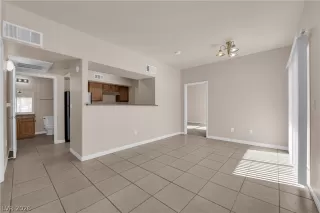 Photo #5: 2761593 Listing 