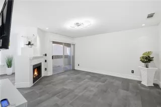 Photo #2: 2761608 Listing 