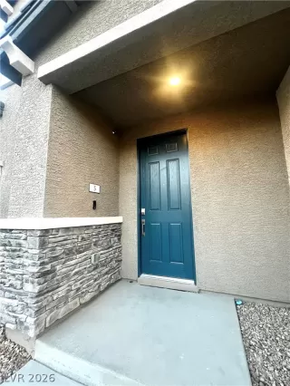 Photo #1: 2761661 Listing 