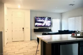 Photo #5: 2761661 Listing 