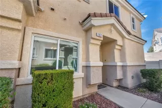 Photo #1: 2761708 Listing 