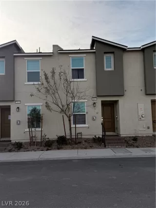 Photo #1: 2761731 Listing 