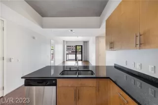 Photo #4: 2761794 Listing 