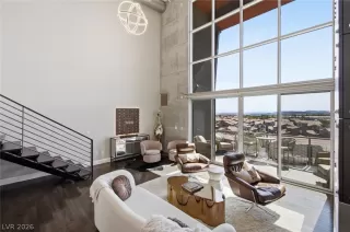 Photo #4: 2761817 Listing 