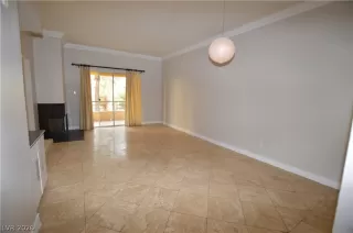 Photo #1: 2761834 Listing 