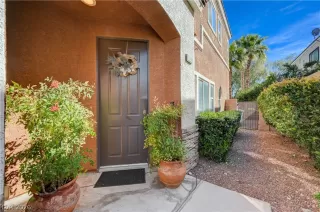 Photo #3: 2761861 Listing 