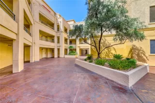 Photo #4: 2761887 Listing 