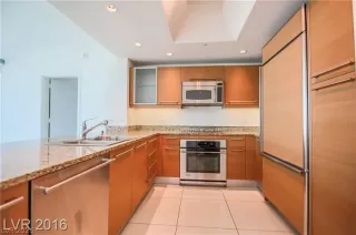 Photo #2: 2761906 Listing 